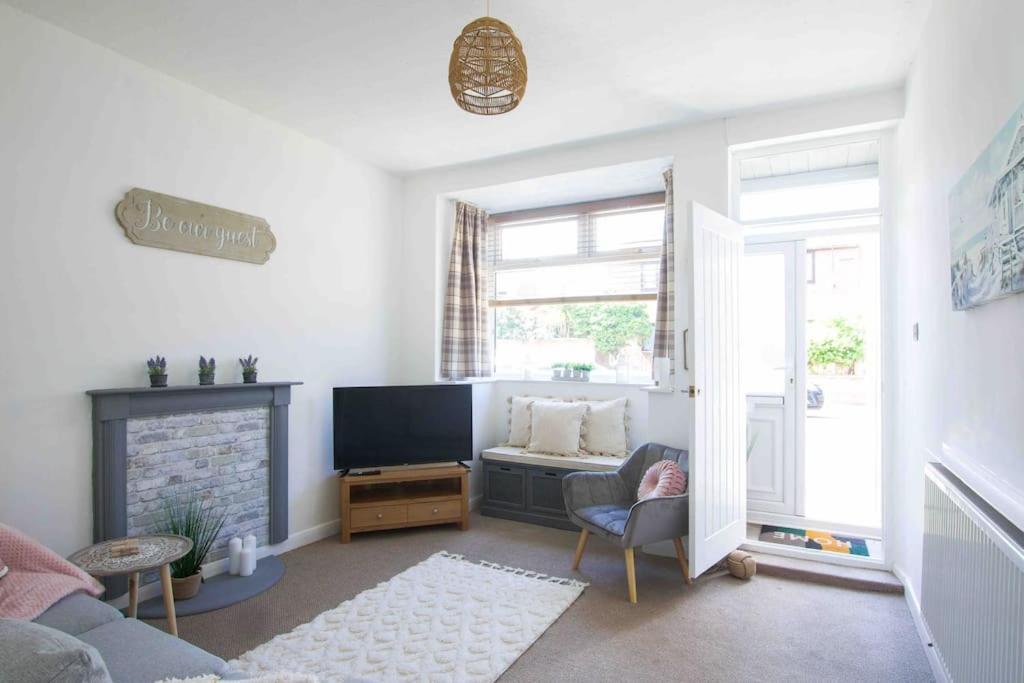 Beautiful 2 Bedroom House Close To The Seaside Cleethorpes Exterior photo